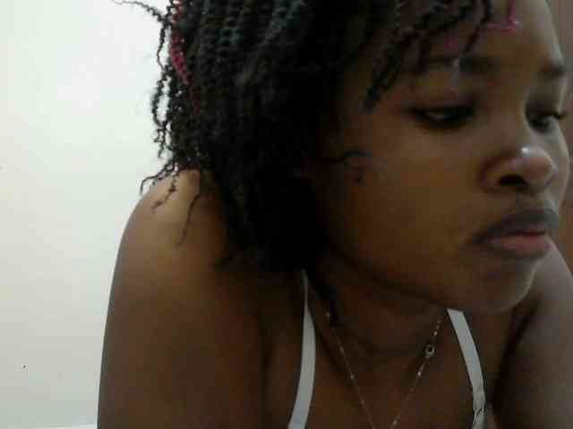 Molient123 webcam
