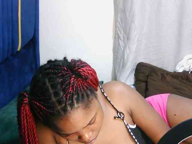 Molient123 webcam