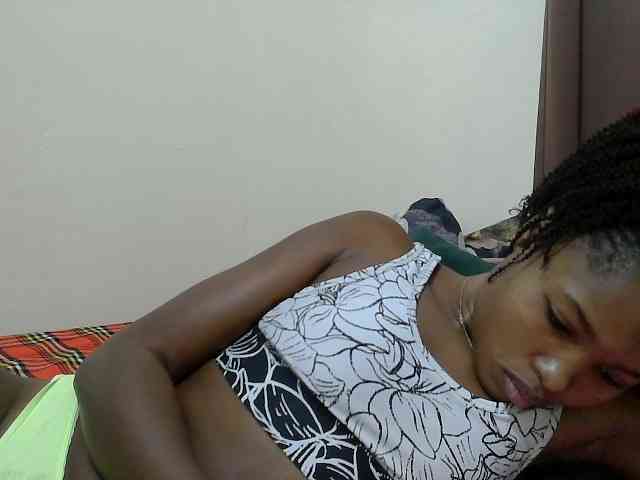 Molient123 webcam