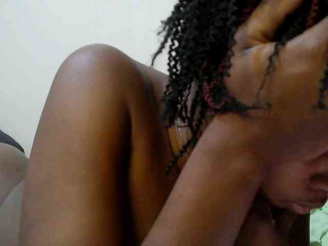 Molient123 webcam