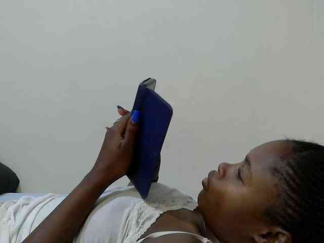 Molient123 webcam