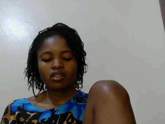 Molient123 webcam
