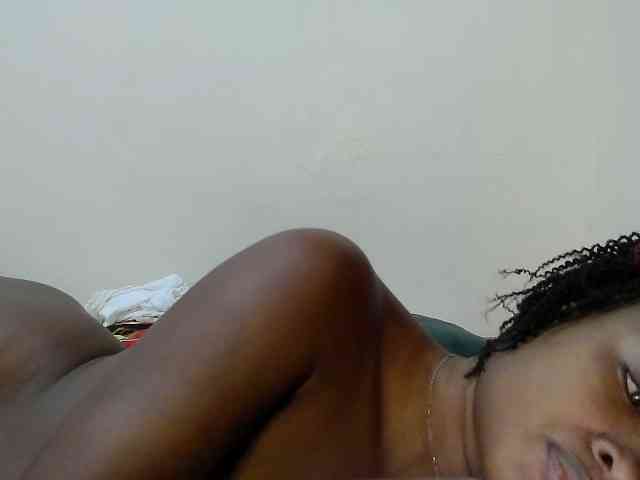 Molient123 webcam