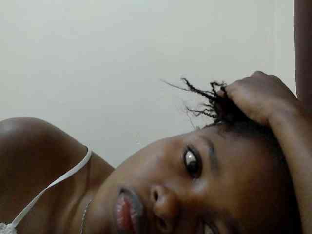 Molient123 webcam