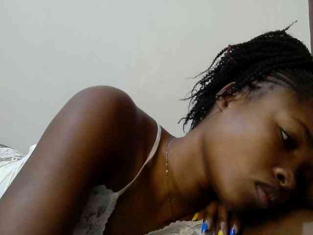 Molient123 webcam
