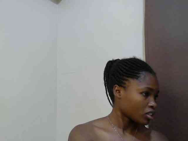 Molient123 webcam