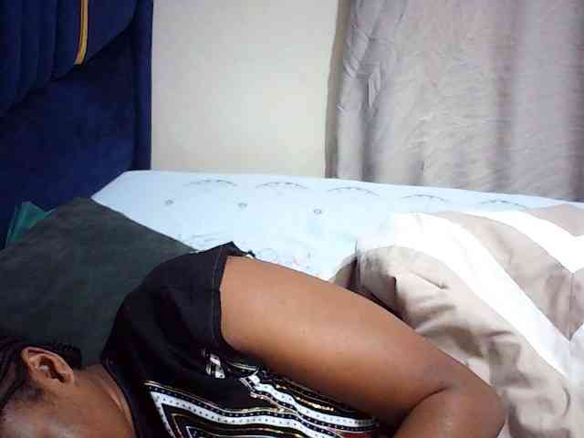 Molient123 webcam