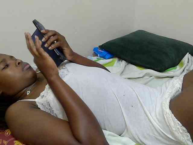 Molient123 webcam