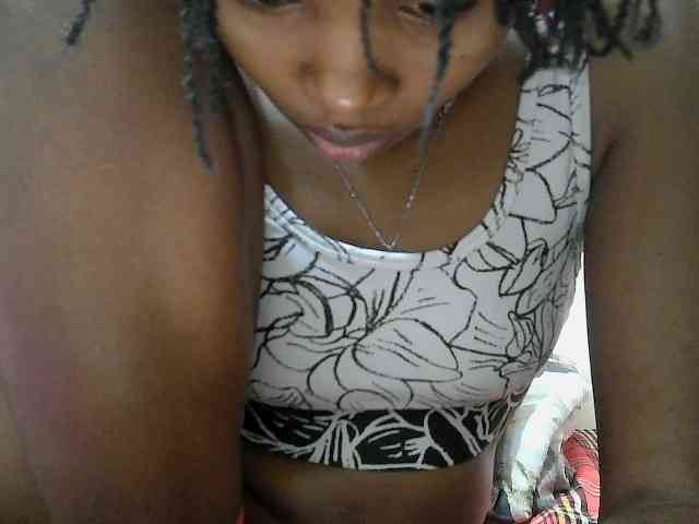 Molient123 webcam