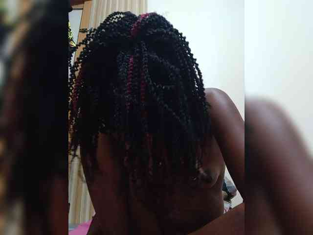 Molient123 webcam