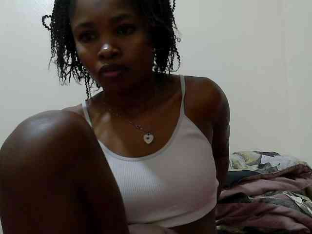 Molient123 webcam
