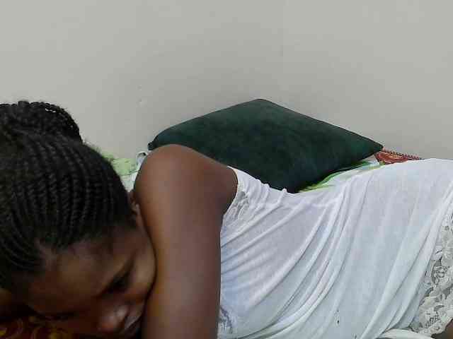 Molient123 webcam