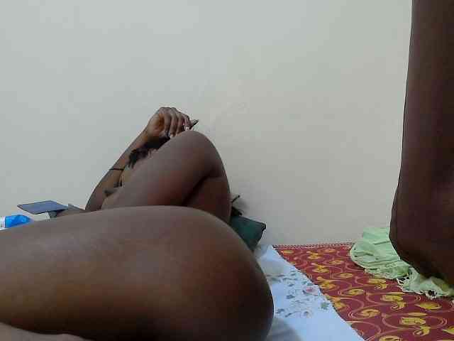 Molient123 webcam