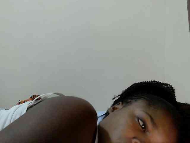 Molient123 webcam
