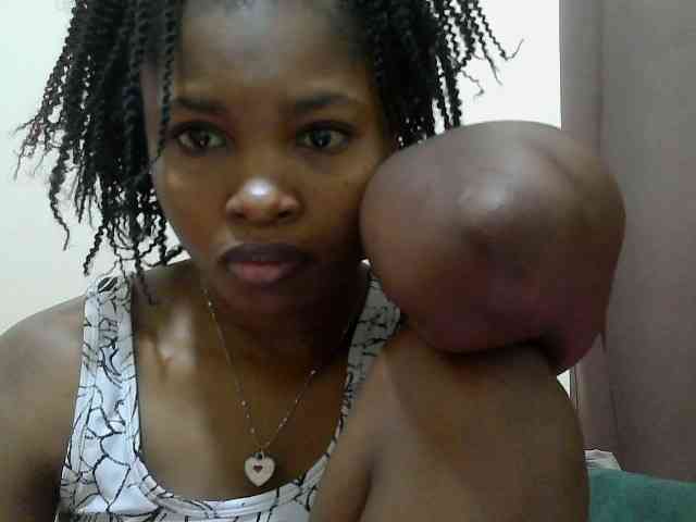Molient123 webcam