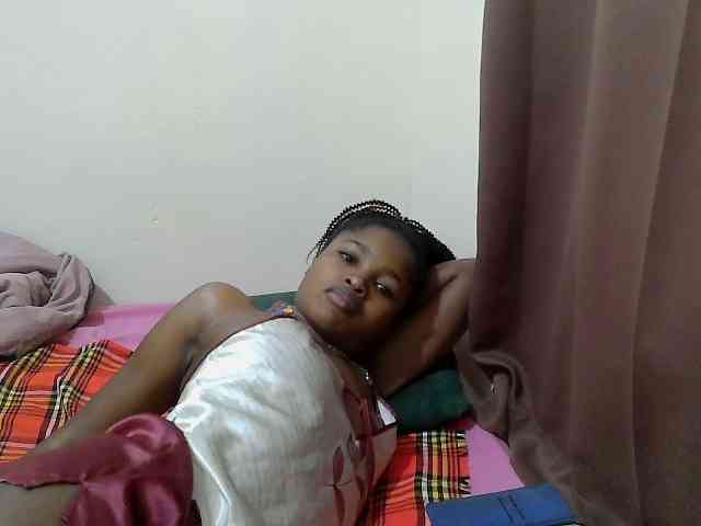 Molient123 webcam