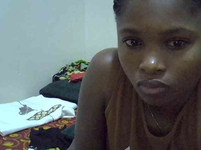 Molient123 webcam