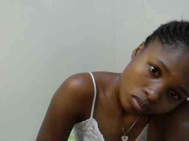 Molient123 webcam