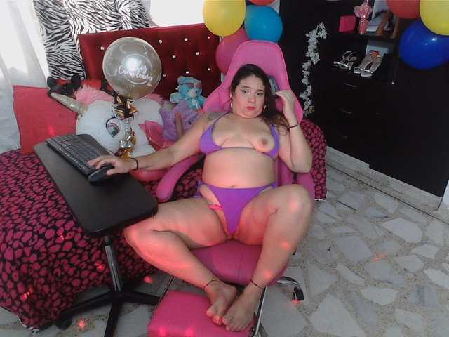 rous-kinky live cam on BongaCams
