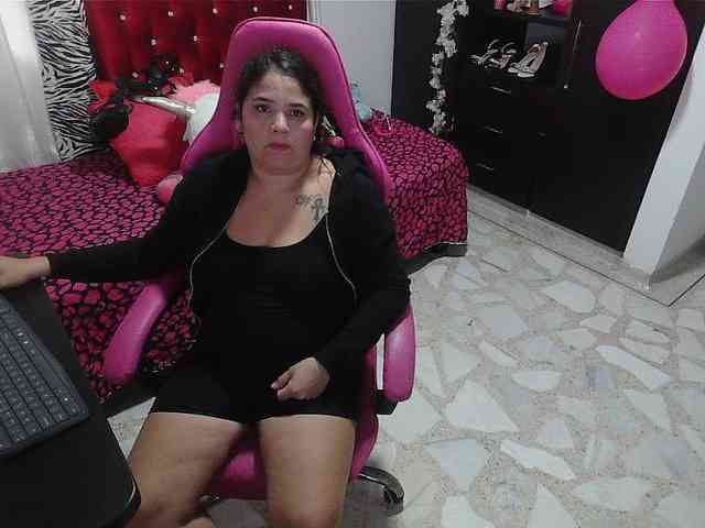 rous-kinky webcam