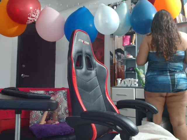 rous-kinky webcam