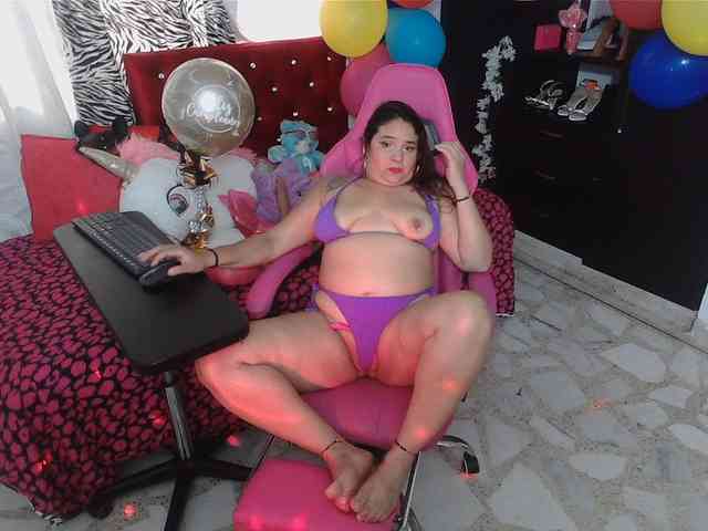 rous-kinky webcam