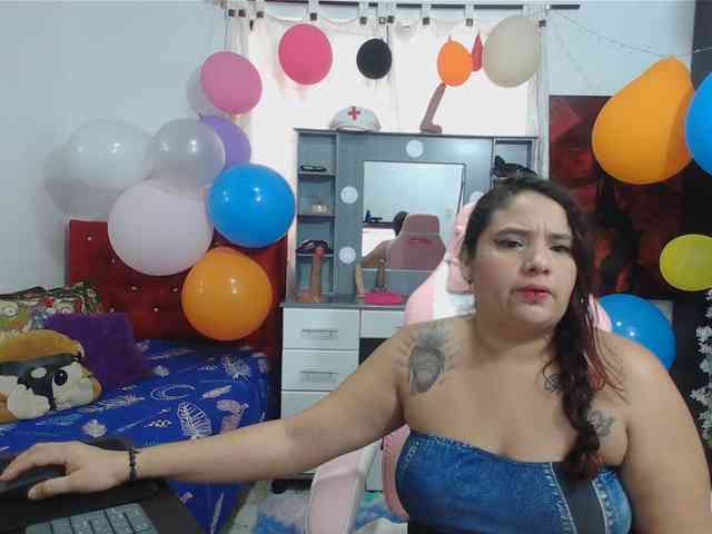 rous-kinky webcam