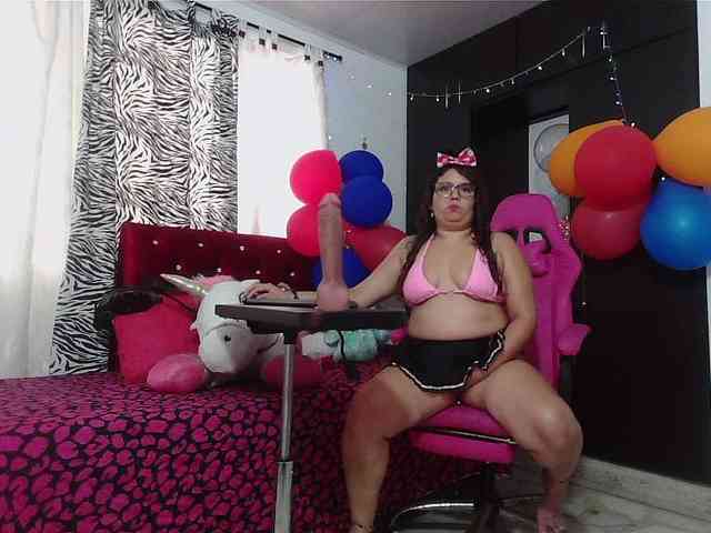 rous-kinky webcam