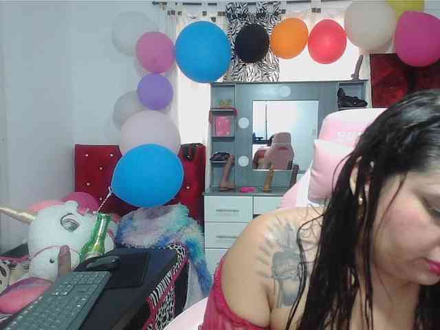rous-kinky webcam