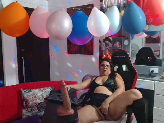 rous-kinky webcam