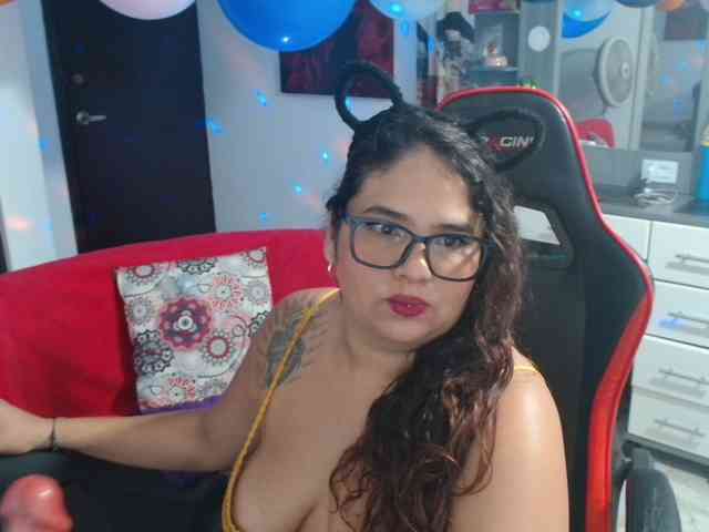 rous-kinky webcam