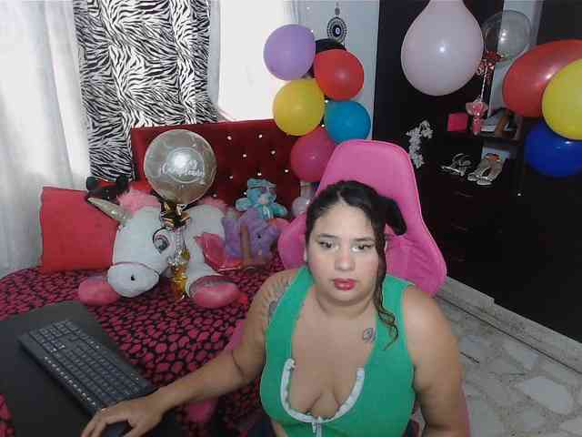 rous-kinky webcam