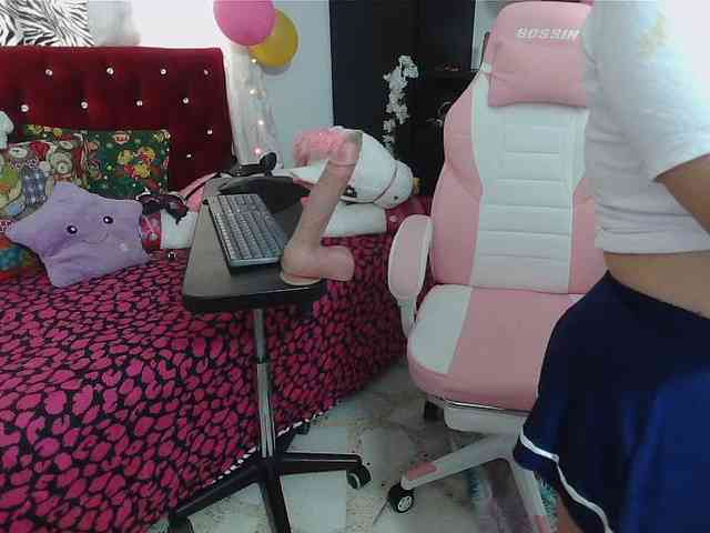 rous-kinky webcam