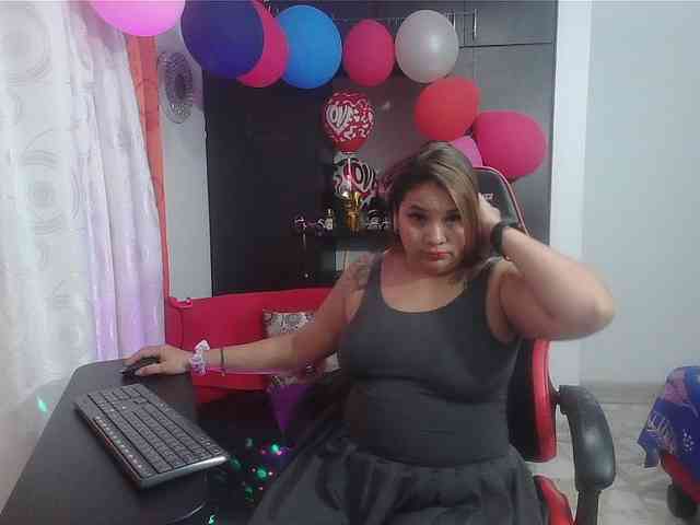 rous-kinky webcam