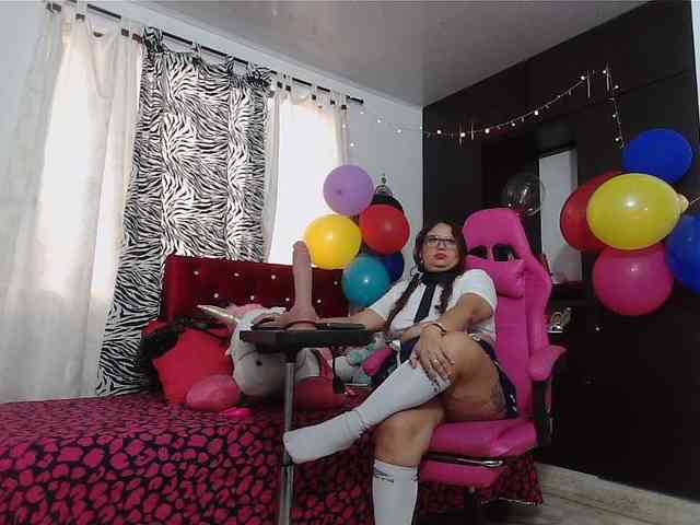 rous-kinky webcam