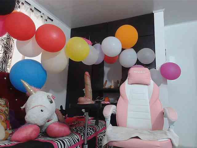 rous-kinky webcam