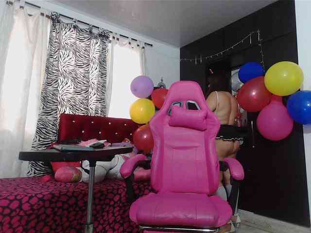 rous-kinky webcam
