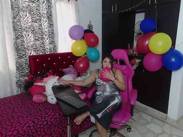 rous-kinky webcam