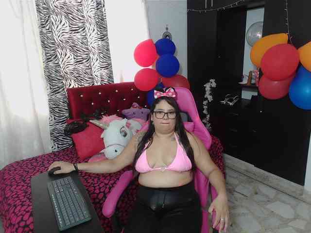 rous-kinky webcam