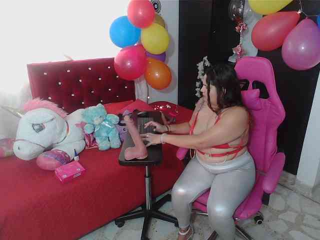 rous-kinky webcam
