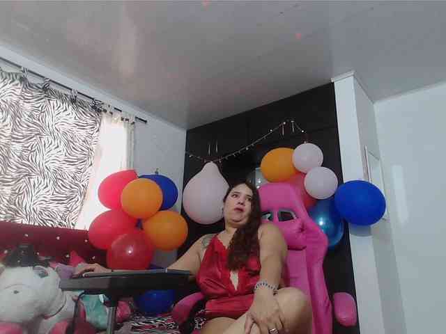 rous-kinky webcam