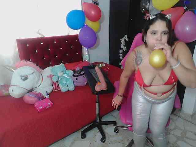 rous-kinky webcam