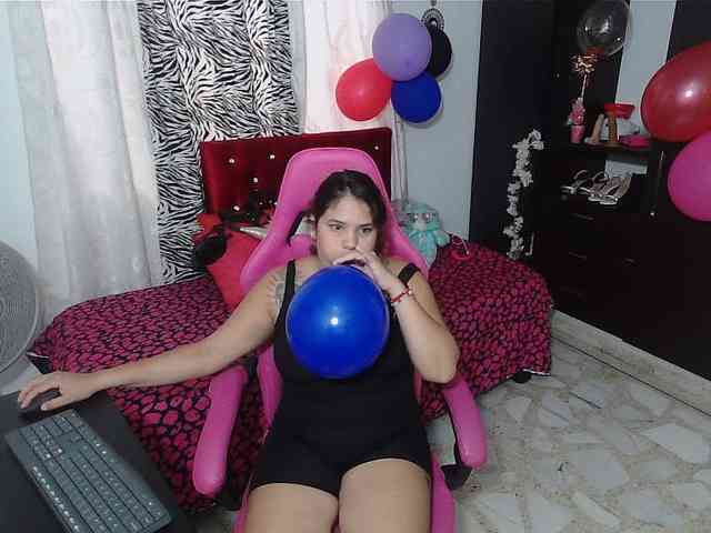 rous-kinky webcam