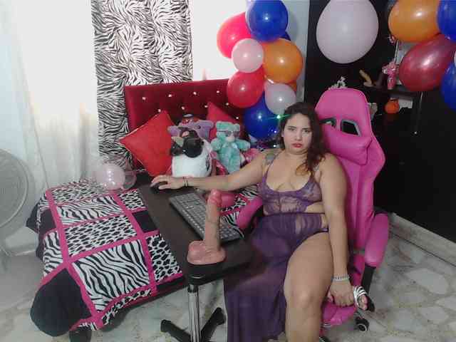 rous-kinky webcam