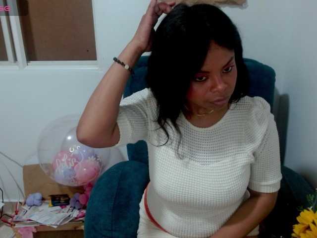 lizethrey73 live cam on BongaCams