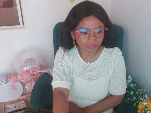 lizethrey73 live cam on BongaCams