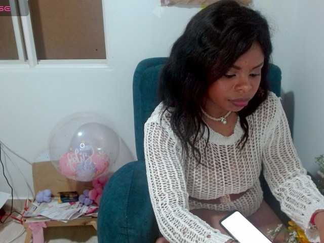 lizethrey73 live cam on BongaCams