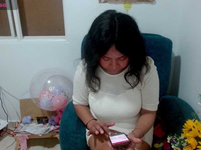 lizethrey73 live cam on BongaCams