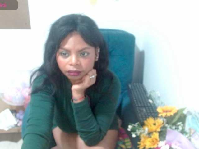 lizethrey73 live cam on BongaCams