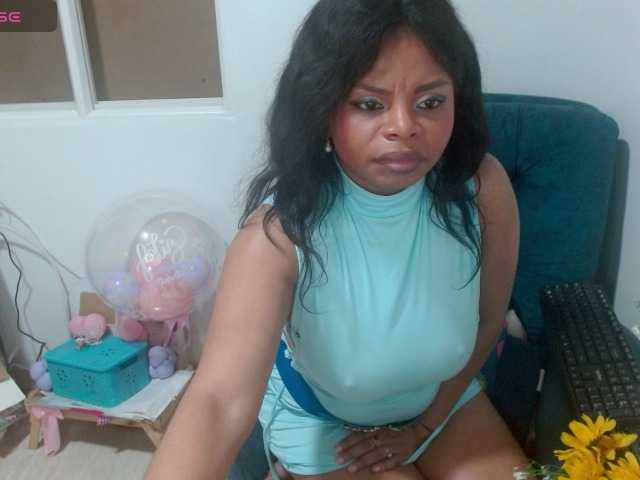 lizethrey73 live cam on BongaCams